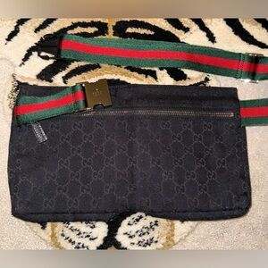 Gucci Black GG Canvas and Leather Web Waist Belt Bag EUC